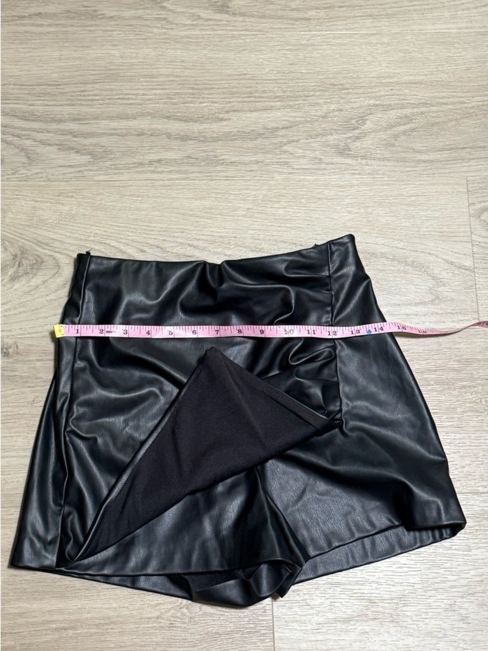 Zara Black Skirt with Branded Waistband - Picture 1 of 6